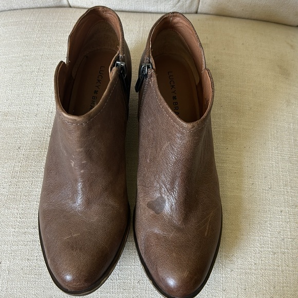 Lucky brand distressed brown leather short boots size 8 1/2 - Picture 5 of 10